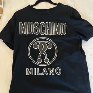 Moschino Tshirt
